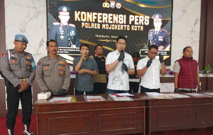 Mantan Kades Mojowono Jadi Tersangka Korupsi Proyek PJU Mantan Kades Mojowono Jadi Tersangka Korupsi Proyek PJU