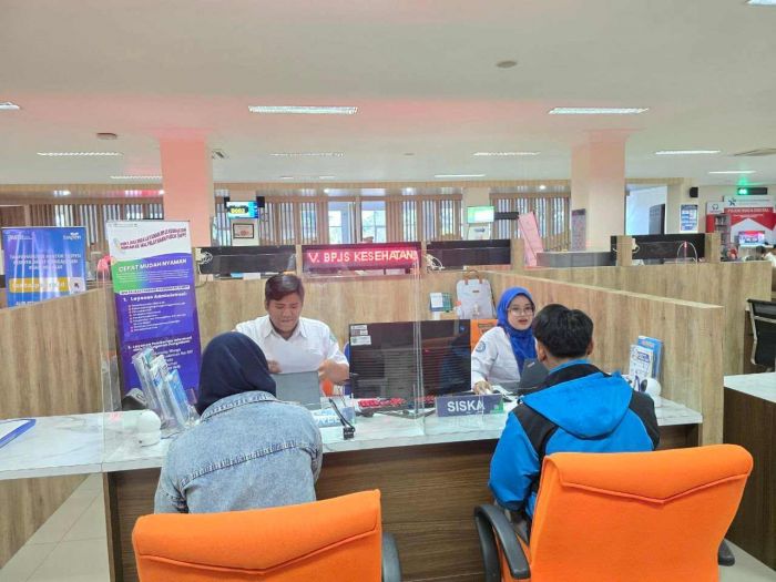 Faradila Rasakan Kemudahan saat Akses Layanan Administrasi BPJS Kesehatan di MPP Kota Batu Faradila Rasakan Kemudahan saat Akses Layanan Administrasi BPJS Kesehatan di MPP Kota Batu