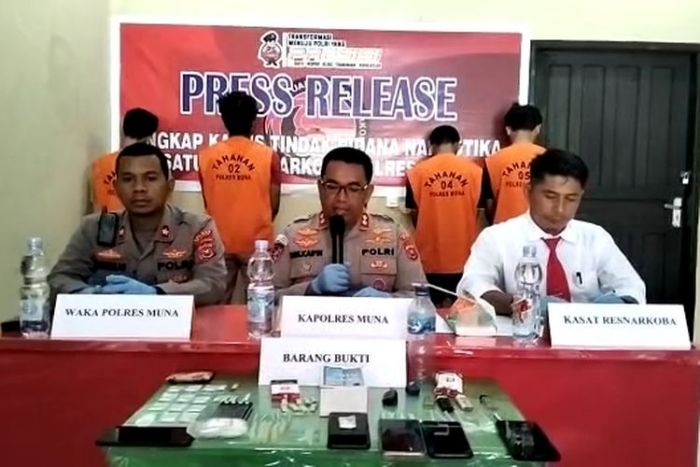 Edarkan Narkoba, Lima Pelajar dan Mahasiswa Ditangkap Polisi Edarkan Narkoba, Lima Pelajar dan Mahasiswa Ditangkap Polisi