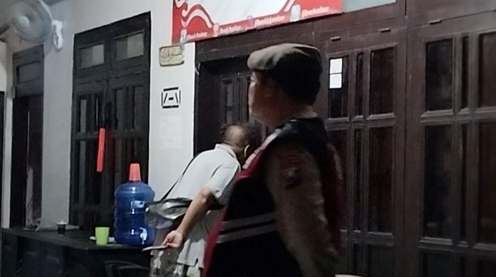Usai Periksa Haji Her, Bawaslu Pamekasan Agendakan Panggil Gus Miftah Terkait Bagi-Bagi Uang Usai Periksa Haji Her, Bawaslu Pamekasan Agendakan Panggil Gus Miftah Terkait Bagi-Bagi Uang