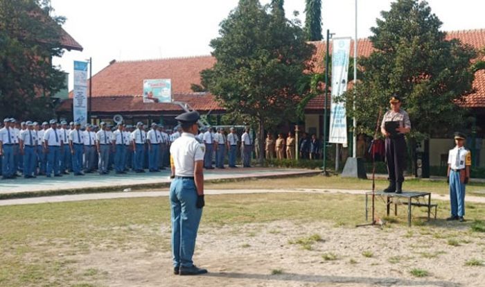 ​Kasat Binmas Polresta Sidoarjo Sampaikan Imbauan Kamtibmas ke Pelajar