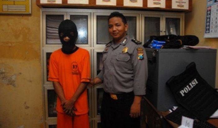 Bobol Rumah Tetangga, Pria di Jombang Dibekuk