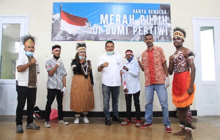 Aksi Sinergi Anak Negeri, Mahasiswa Papua: Bolehkah Kami Menjadi Presiden Indonesia? Aksi Sinergi Anak Negeri, Mahasiswa Papua: Bolehkah Kami Menjadi Presiden Indonesia?