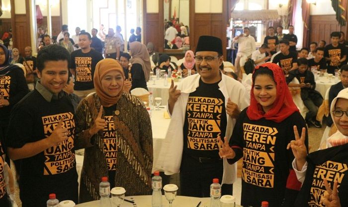 Bawaslu Inisiasi Deklarasi Tolak Politik Uang dan SARA Bawaslu Inisiasi Deklarasi Tolak Politik Uang dan SARA