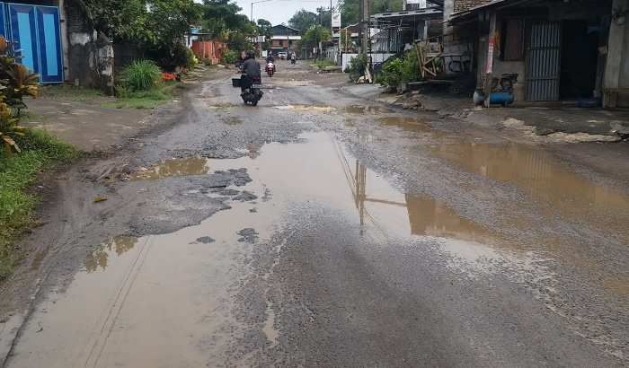Jalan ke Balekambang Rusak, Warga Minta Diperbaiki, Rawan Kecelakaan, ini Jawaban PU Bina Marga Jalan ke Balekambang Rusak, Warga Minta Diperbaiki, Rawan Kecelakaan, ini Jawaban PU Bina Marga