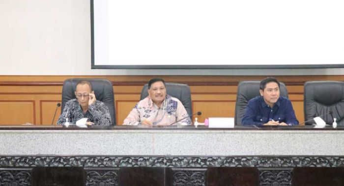 DPRD Gresik Evaluasi APBD 2025, Silpa Rp400 Miliar dan Piutang Rp50,8 Miliar