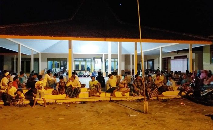 Merasa di-PHP, Warga Sadengrejo Pasuruan Sepakat Duduki Tol saat Peresmian Merasa di-PHP, Warga Sadengrejo Pasuruan Sepakat Duduki Tol saat Peresmian