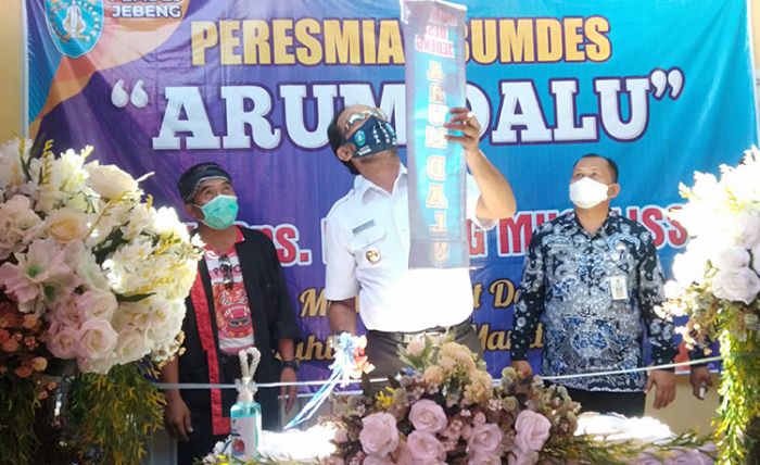 Tilik Desa Jebeng, Kades Berharap Semua Usulan Bisa Dipenuhi Bupati Ipong
