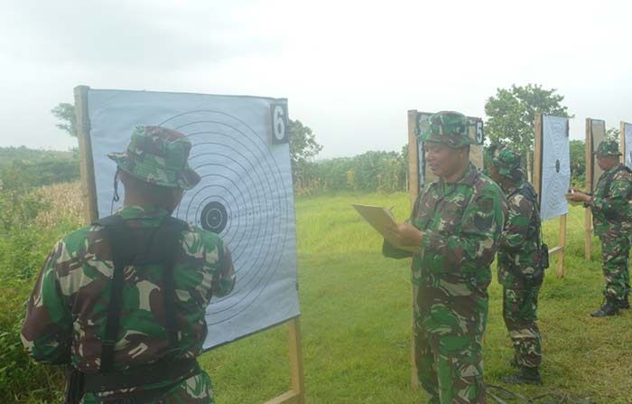 Asah Keterampilan Menembak, Kodim 0802/Ponorogo Gelar Latihan Rutin Asah Keterampilan Menembak, Kodim 0802/Ponorogo Gelar Latihan Rutin