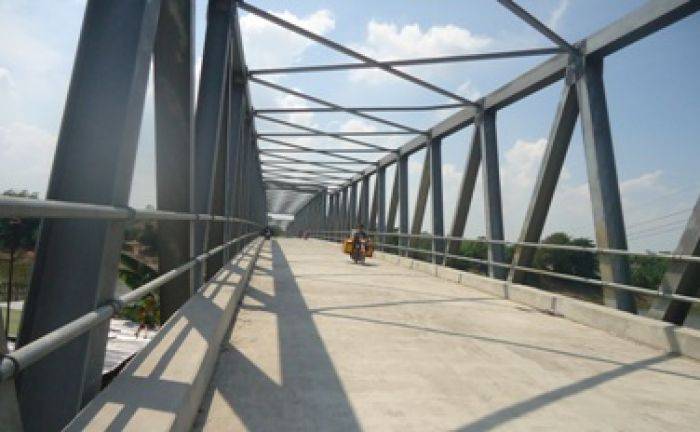 Jembatan Padangan Bojonegoro Belum Bisa Dilewati, Ini Penyebabnya Jembatan Padangan Bojonegoro Belum Bisa Dilewati, Ini Penyebabnya
