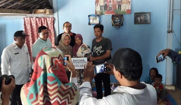 Akhirnya Penderita Rubela di Ngawi Dapat Perhatian Akhirnya Penderita Rubela di Ngawi Dapat Perhatian