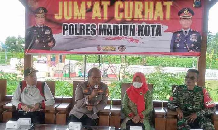 Jumat Curhat, Wakapolres Madiun Kota Janji Tingkatkan Patroli