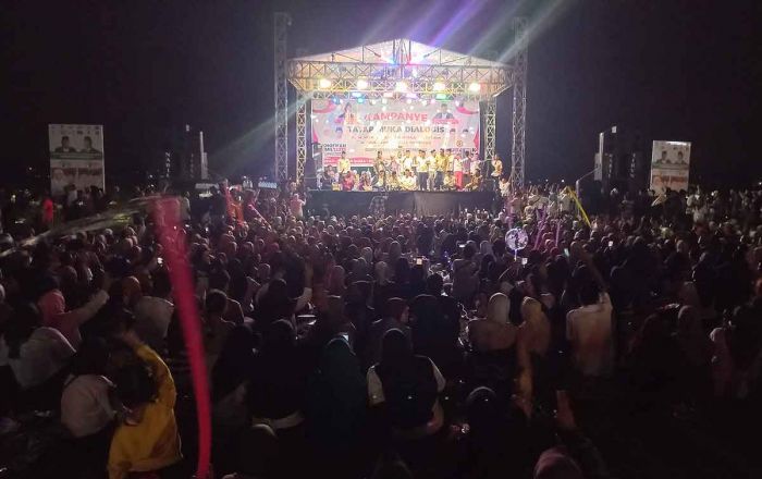 Kampanye di Utara Sungai Brantas, Lautan Masyarakat Siap Menangkan Pasangan Mubarok Kampanye di Utara Sungai Brantas, Lautan Masyarakat Siap Menangkan Pasangan Mubarok