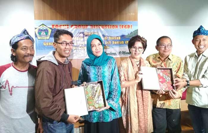 Demi PAD, DPRD Gresik Siap Adopsi Tata Kelola Wisata di Bandung Demi PAD, DPRD Gresik Siap Adopsi Tata Kelola Wisata di Bandung