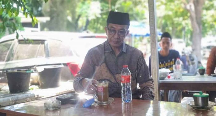 Bupati Pamekasan Ngopi di Warung, Pesan Kesederhanaan dan Dukungan untuk UMKM