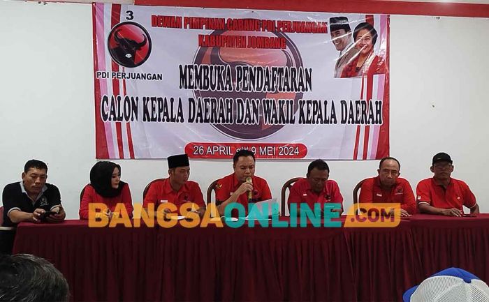 PDIP Jombang Buka Pendaftaran Peserta Cabup dan Cawabup Pilkada 2024 PDIP Jombang Buka Pendaftaran Peserta Cabup dan Cawabup Pilkada 2024
