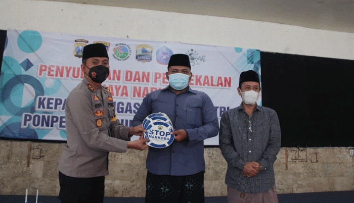 Kapolres Kediri Kota Beri Penyuluhan Bahaya Narkoba kepada Santri Lirboyo