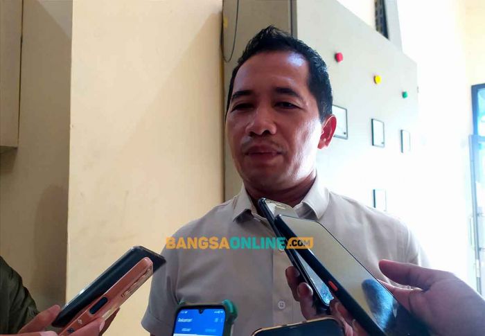 Polres Sampang Dalami Kasus Pembacokan di Banyuanyar Polres Sampang Dalami Kasus Pembacokan di Banyuanyar