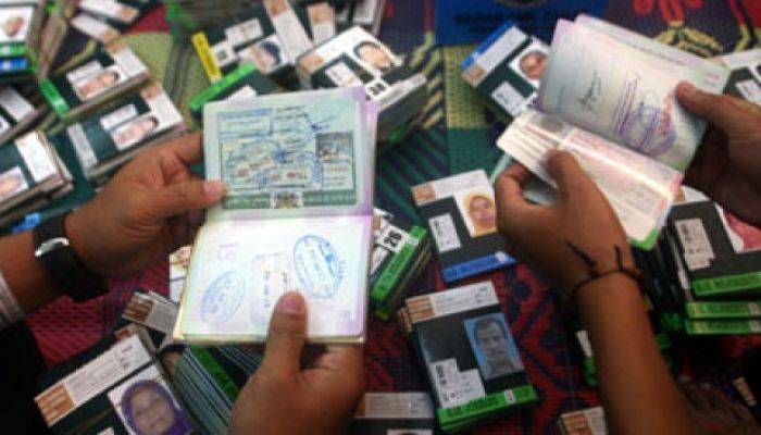 Aneh, Visa Tertempel Foto WNA, CJH Asal Pacitan Tertunda Berangkat Aneh, Visa Tertempel Foto WNA, CJH Asal Pacitan Tertunda Berangkat