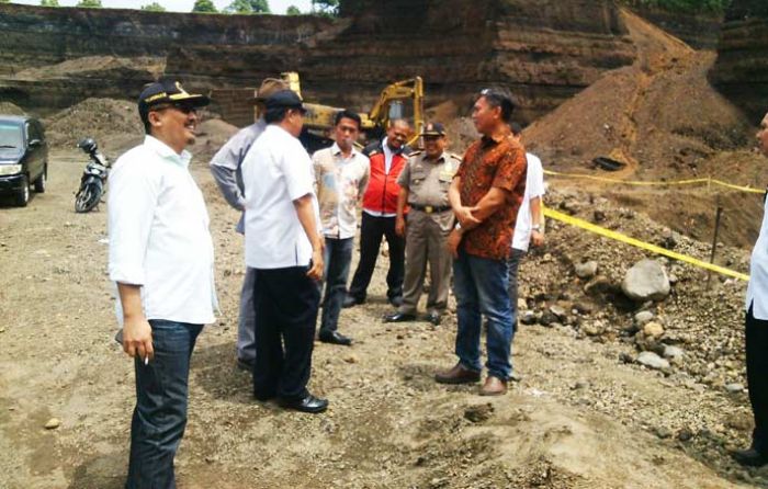 Soal Tewasnya Dua Bocah di Kubangan Tambang, DPRD Pasuruan segera Panggil Pihak Terkait Soal Tewasnya Dua Bocah di Kubangan Tambang, DPRD Pasuruan segera Panggil Pihak Terkait