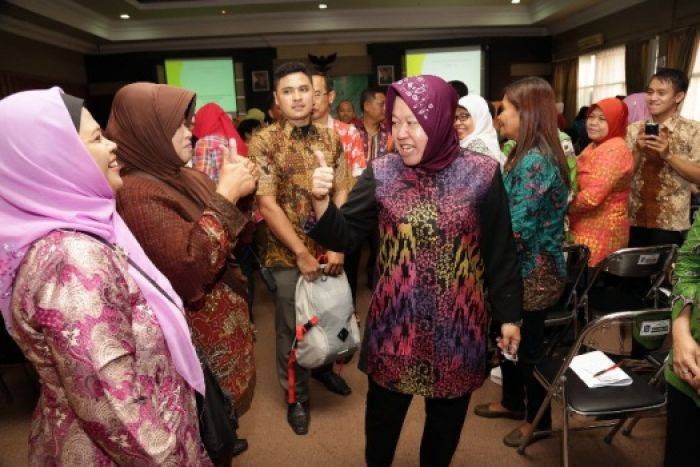 Surabaya Optimistis Lampaui Target KB 2014 Surabaya Optimistis Lampaui Target KB 2014