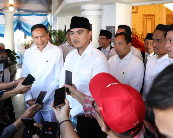 Terima Kunjungan Kaesang, Wali Kota Malang Tepis Asumsi Adanya Agenda Politik Terima Kunjungan Kaesang, Wali Kota Malang Tepis Asumsi Adanya Agenda Politik