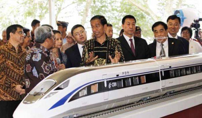 Jokowi Resmikan Proyek Kereta Cepat: Jonan Tak Hadir, Jakarta-Bandung 30 Menit Jokowi Resmikan Proyek Kereta Cepat: Jonan Tak Hadir, Jakarta-Bandung 30 Menit