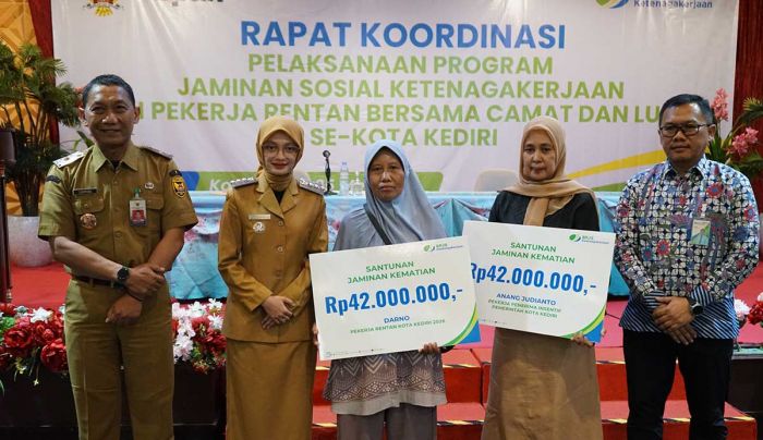 Wali Kota Kediri Pastikan Pekerja Rentan Terlindungi Jaminan Sosial