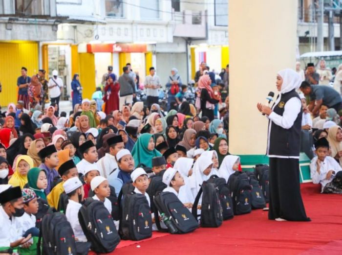 HUT ke-24 Baznas, Khofifah Apresiasi Penyaluran Zakat Produktif untuk Kesejahteraan Masyarakat HUT ke-24 Baznas, Khofifah Apresiasi Penyaluran Zakat Produktif untuk Kesejahteraan Masyarakat