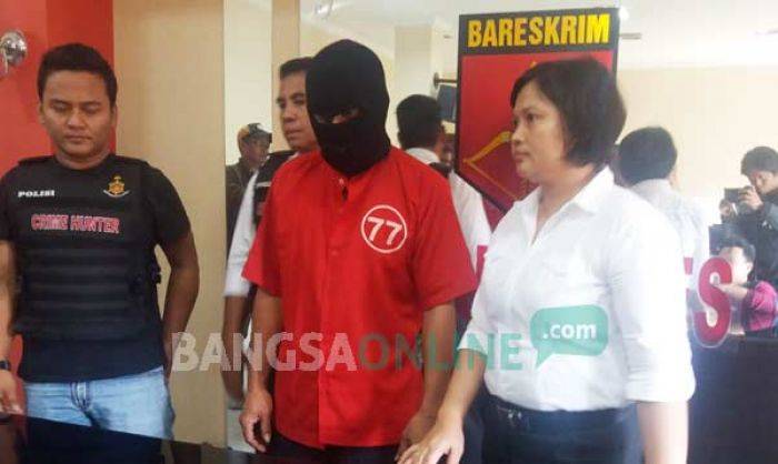 Gauli Langganannya 3 Kali, Sopir Antar Jemput di Surabaya Diringkus Gauli Langganannya 3 Kali, Sopir Antar Jemput di Surabaya Diringkus