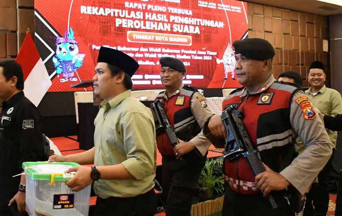 Demi Keamanan Rekapitulasi Perhitungan Suara di KPU, Polres Madiun Kota Terjunkan Personel Demi Keamanan Rekapitulasi Perhitungan Suara di KPU, Polres Madiun Kota Terjunkan Personel