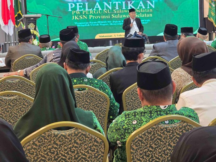 Di Makassar, Prof Kiai Asep: Pesantren Harus Lahirkan Ulama, Pemimpin dan Konglomerat Besar