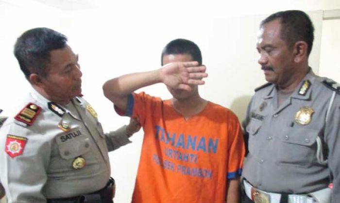 Warga Krian Sidoarjo Embat Mobil Keponakan Sendiri Warga Krian Sidoarjo Embat Mobil Keponakan Sendiri