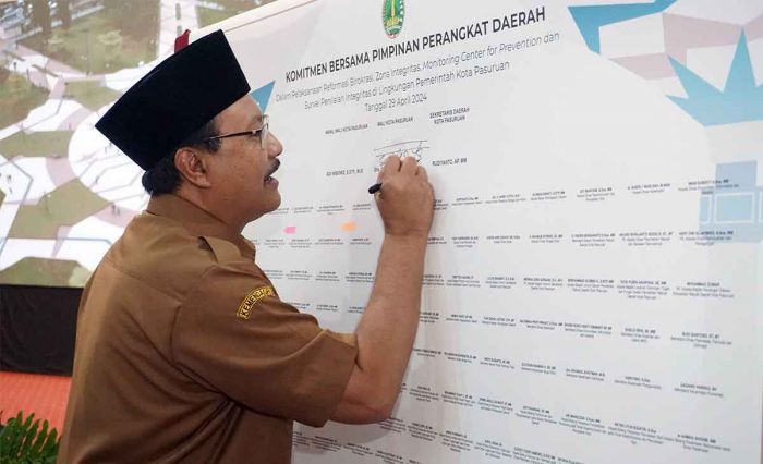 Komitmen Berantas Korupsi, Pemkot Pasuruan Laksanakan Penandatanganan Pakta Integritas Komitmen Berantas Korupsi, Pemkot Pasuruan Laksanakan Penandatanganan Pakta Integritas