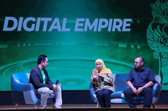 Gubernur Khofifah Ingatkan Pentingnya Literasi Digital dan Media bagi Masyarakat Gubernur Khofifah Ingatkan Pentingnya Literasi Digital dan Media bagi Masyarakat