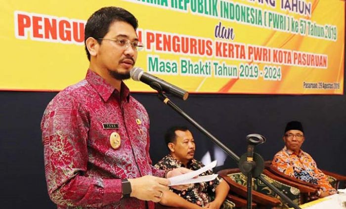 Wawali Pasuruan Hadiri HUT dan Pengukuhan Pengurus PWRI 2019-2024 Wawali Pasuruan Hadiri HUT dan Pengukuhan Pengurus PWRI 2019-2024