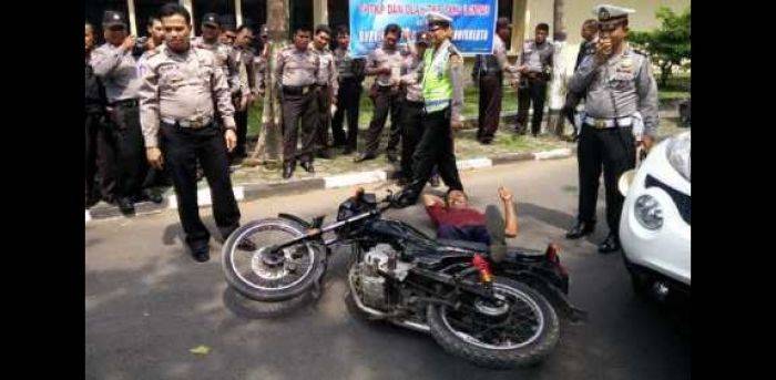 Tekan Kecelakaan, Polres Mojokerto Gelar Pelatihan TP TKP dan Olah TKP Laka Lantas Babinkamtibmas Tekan Kecelakaan, Polres Mojokerto Gelar Pelatihan TP TKP dan Olah TKP Laka Lantas Babinkamtibmas