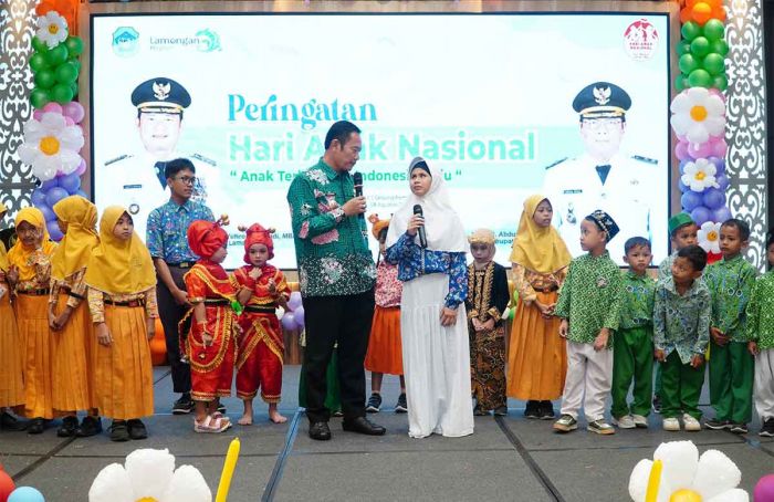 Puncak Peringatan HAN 2024 di Lamongan: Jadi Momentum Lindungi Hak Anak Puncak Peringatan HAN 2024 di Lamongan: Jadi Momentum Lindungi Hak Anak