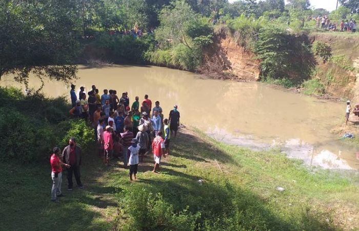 Dua Remaja di Ngawi Tewas Terpeleset di Embung Bekas Galian C saat Memancing Dua Remaja di Ngawi Tewas Terpeleset di Embung Bekas Galian C saat Memancing