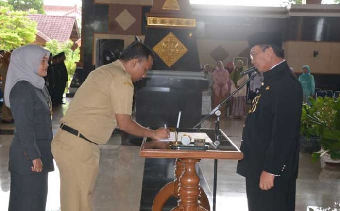 Bupati Tuban Lantik dan Mutasi 777 Pejabat Bupati Tuban Lantik dan Mutasi 777 Pejabat