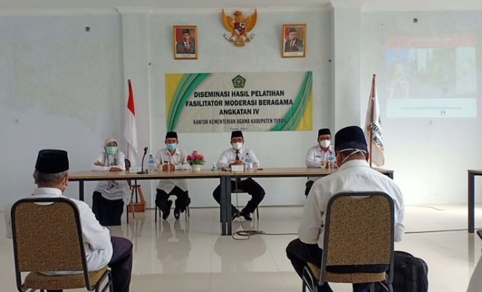Kakankemenag Tuban: Agama Tidak Perlu Dimoderasi Kakankemenag Tuban: Agama Tidak Perlu Dimoderasi