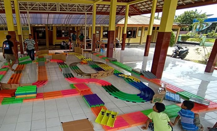 Isi Libur Natal dan Tahun Baru, Pemuda di Gresik Adu Kreativitas Mobil Tamiya Mini 4WD