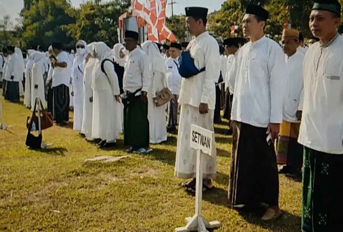 Pemkab Sumenep Wajibkan ASN Berpakaian Santri saat HSN 2024 Pemkab Sumenep Wajibkan ASN Berpakaian Santri saat HSN 2024
