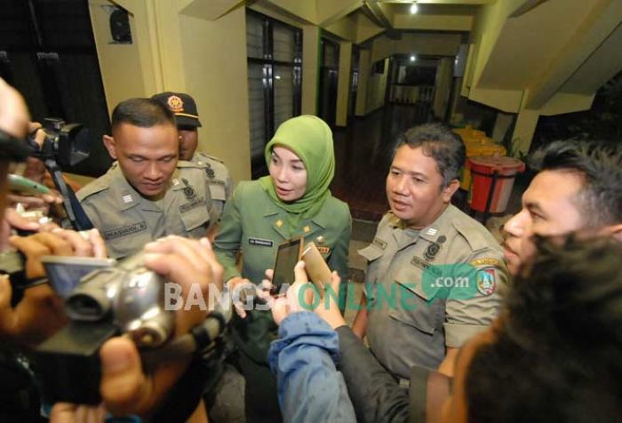 Minta Maaf, Sekda Ita: Penggeledahan KPK Terkait Dugaan Korupsi Jombang, Bukan Nganjuk Minta Maaf, Sekda Ita: Penggeledahan KPK Terkait Dugaan Korupsi Jombang, Bukan Nganjuk