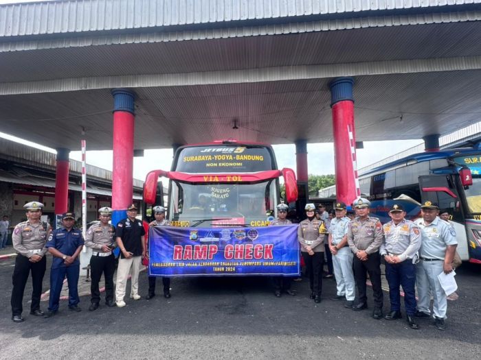 Satlantas Polres Ngawi Bersama Dishub Gelar Ramp Check di Terminal Kertonegoro Satlantas Polres Ngawi Bersama Dishub Gelar Ramp Check di Terminal Kertonegoro
