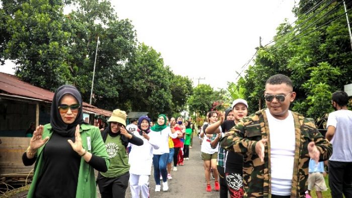 Kampung Siaga Covid-19 Pertamina Ajak Warga Tafure Senam Bersama Guna Cegah Corona Kampung Siaga Covid-19 Pertamina Ajak Warga Tafure Senam Bersama Guna Cegah Corona