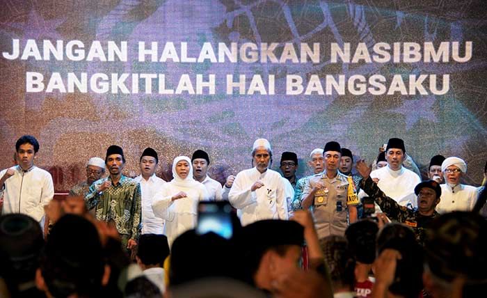 Gubernur Jatim Ajak Masyarakat Jaga Persatuan dan Kerukunan Gubernur Jatim Ajak Masyarakat Jaga Persatuan dan Kerukunan