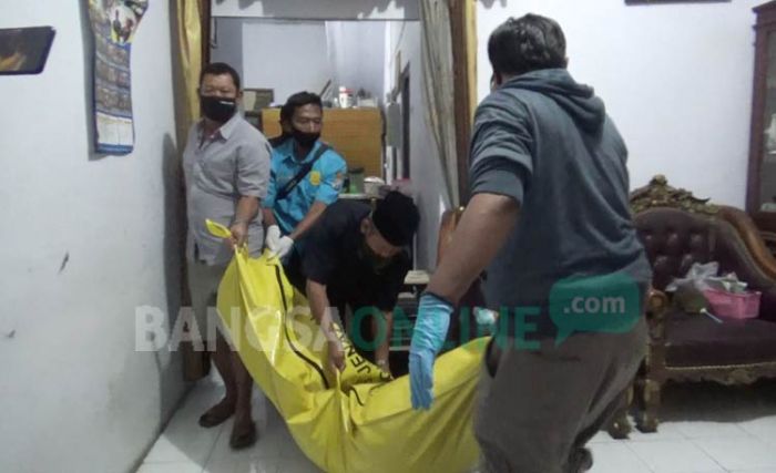 Pria di Jombang Gorok Leher Istri Hingga Nyaris Putus, Anak Juga Ikut Dibacok