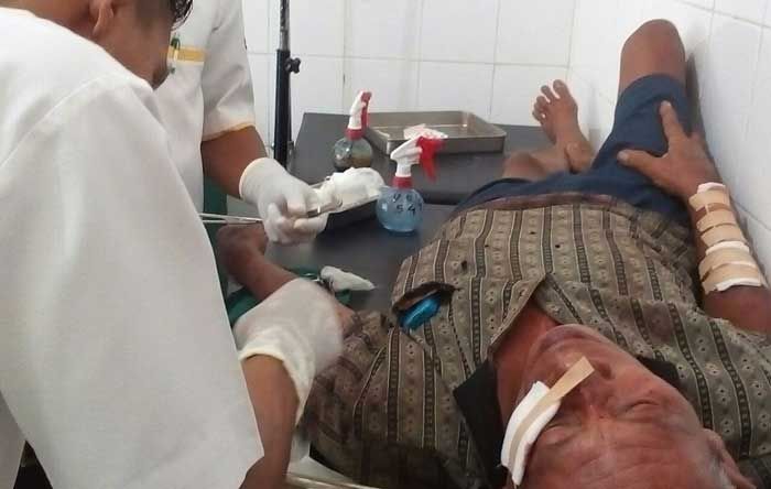 Diduga Karena Sakit Hati, Pemuda di Kanor Bojonegoro Bacok Kakeknya Diduga Karena Sakit Hati, Pemuda di Kanor Bojonegoro Bacok Kakeknya