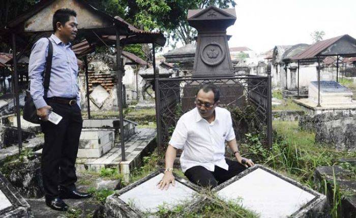 Makam Peneleh Bisa Disulap jadi Objek Wisata Makam Peneleh Bisa Disulap jadi Objek Wisata